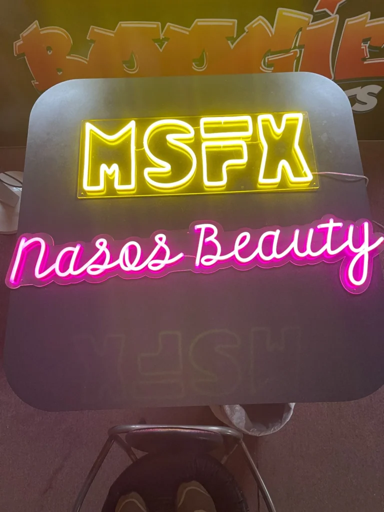 neonarts-dual-neon-tabletop-signs